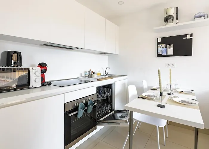 Free Parking & 400m To The Sea - 5 Min From Cannes *